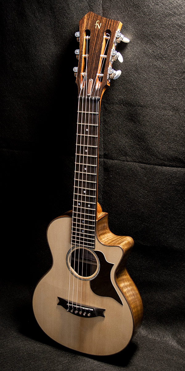 Verginelli Mini acoustic guitar